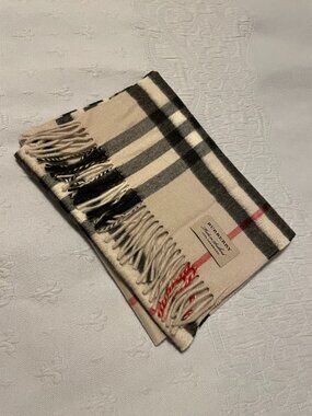 Burberry 100% Cashmere Scarf Made in Scotland